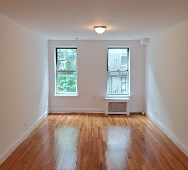 1st image of 226 E 89th St APT 6