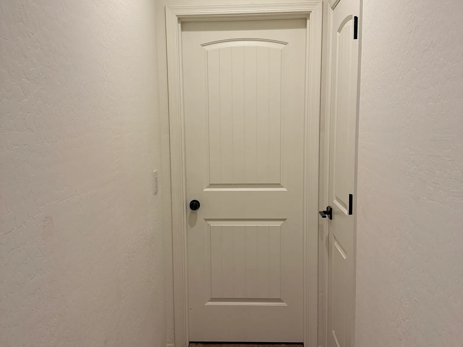 7 bed, 3600 sqft, $500 — Photo 2