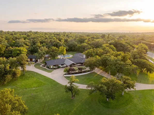 2800 E 15th St, Edmond, OK 73013