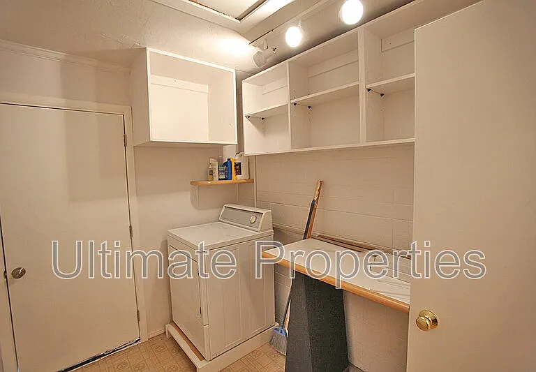 4129 E Bluefield Ave — Photo 13
