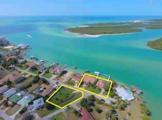 38 Dolphin Cir #0, Naples, FL 34113