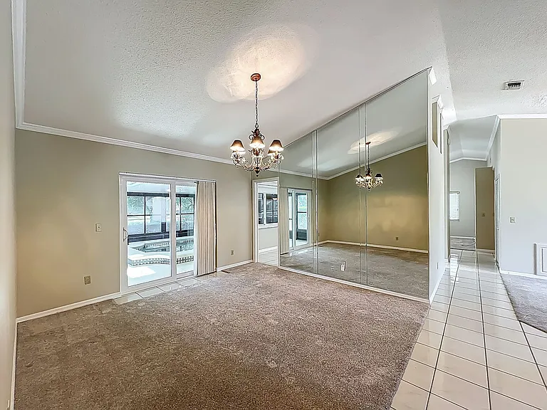 1843 Shadyhill Ter — Photo 36