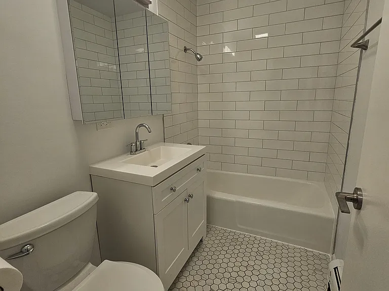 2334 N Harlem Ave #3A — Photo 16