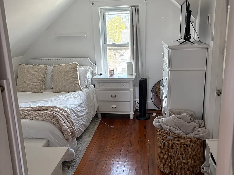 19 Myrtle St #3 — Photo 9