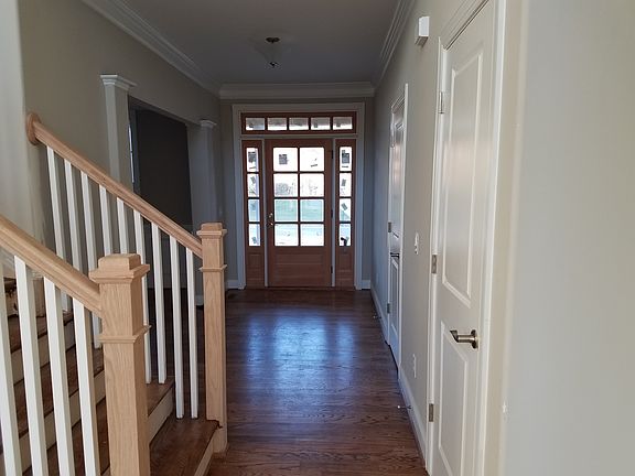 3rd image of 5411 Mercia Ct