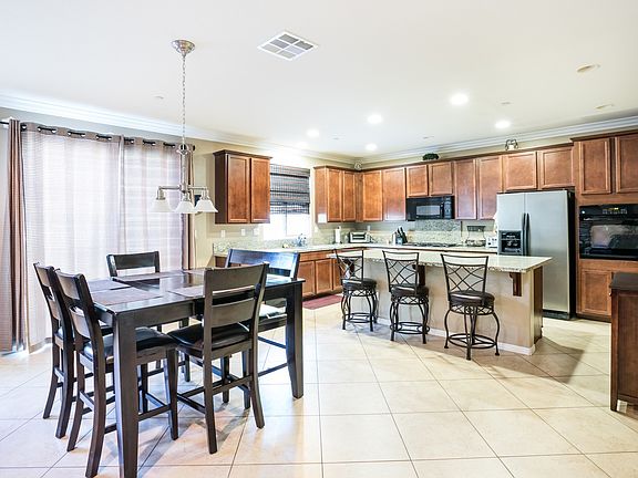 5th image of 28331 Esplanada Dr