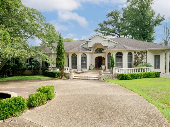 (undisclosed Address), Hampstead, NC 28443