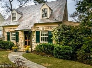 6002 Grove Drive, Alexandria, VA 22307