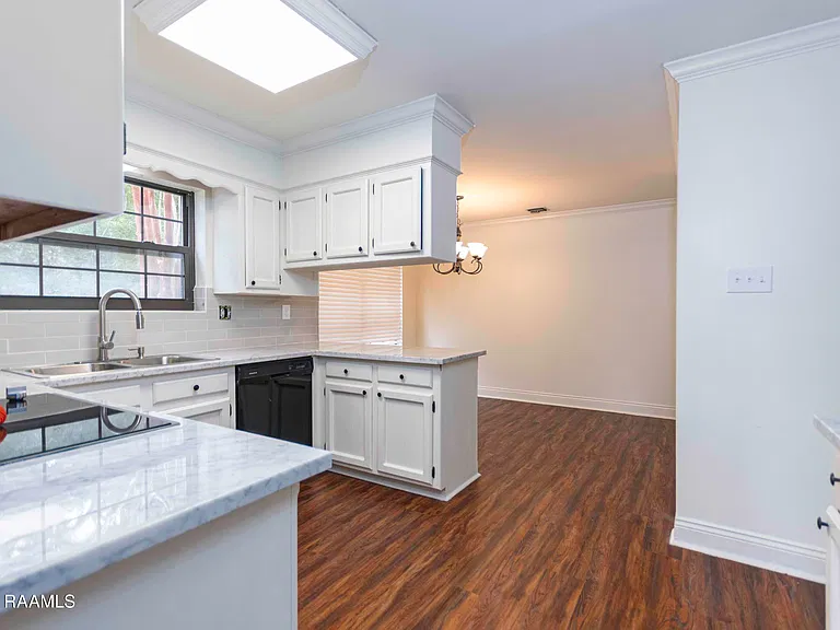 308 Burdin Rd — Photo 11