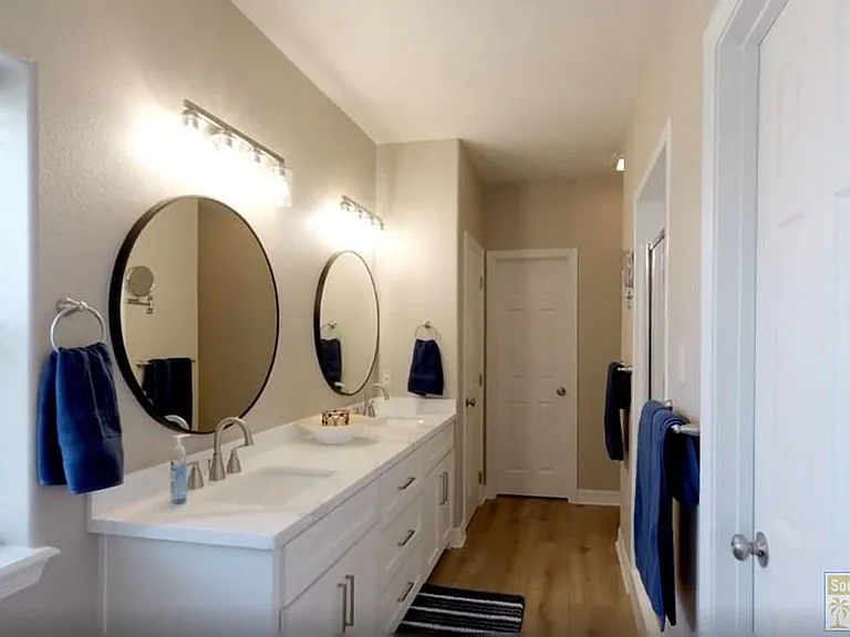 120 E Sunset Dr — Photo 36