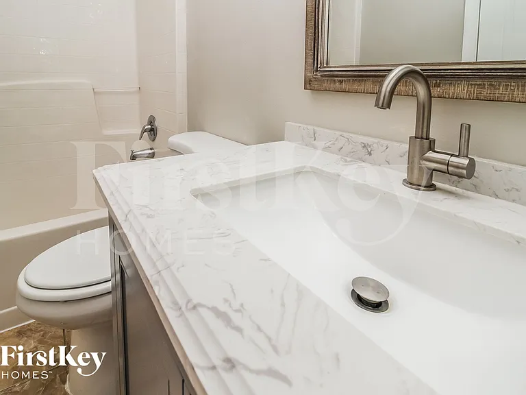 1844 Doe Lake Ct — Photo 13