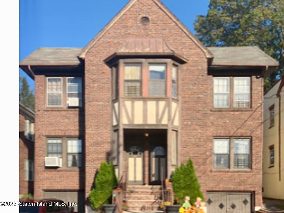 1st image of 621 Metropolitan Ave