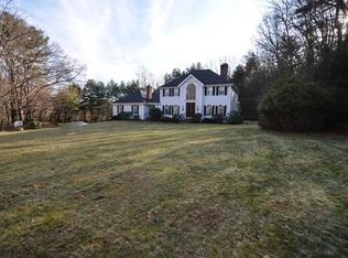 122 Armsby Rd, Sutton, MA 01590