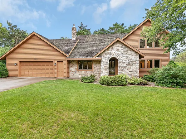 5682 W Oakes Dr, Saint Cloud, MN 56303