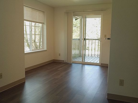 2nd image of 1111-1207 Creekwood Ct SE #145