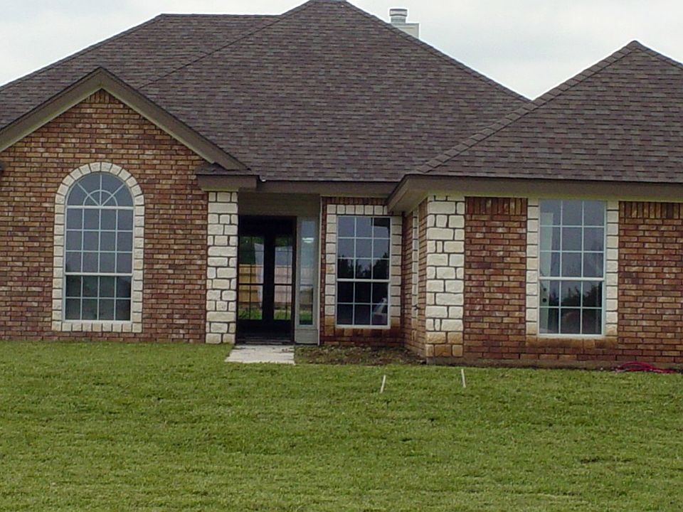 1st image of 115 Coleton Dr