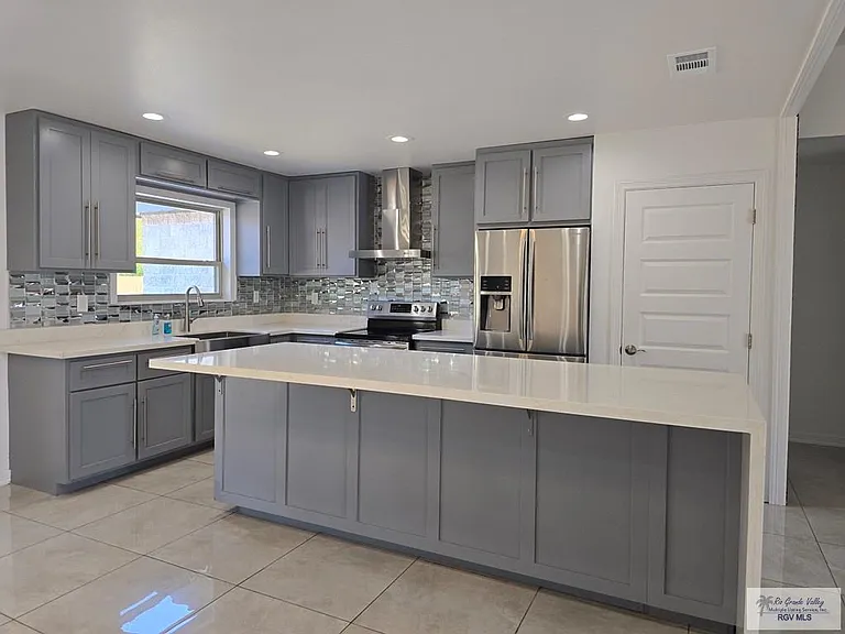 6802 Bonham Rd — Photo 5