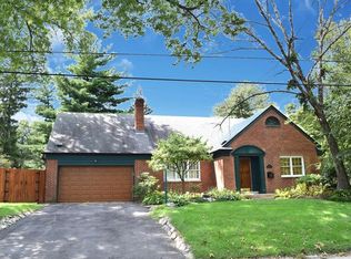 200 Sherbrooke Dr, Dayton, OH 45429