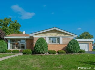 2413 W Martindale Dr, Westchester, IL