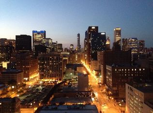 41 E 8th St APT 1907, Chicago, IL 60605