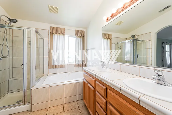 6506 Jackson Dr — Photo 11