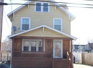 322 Prospect St, Lockport, NY 14094