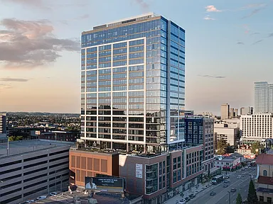 2010 West End Apartments