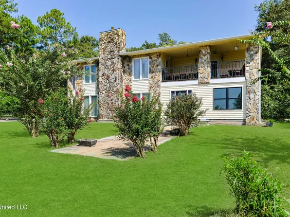 6404 Humphrey Rd, Vancleave, MS 39565
