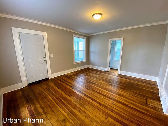 3rd image of 1246 Alpine Ave NW #7956934
