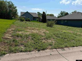 2515 N 138th St, Omaha, NE 68164