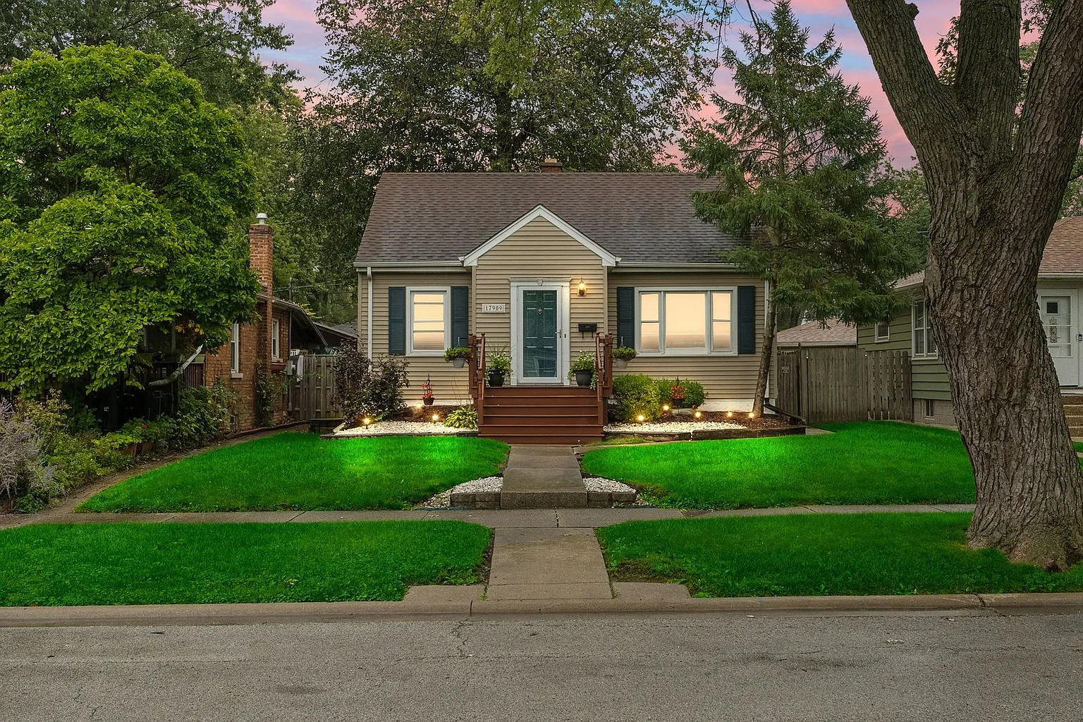 17909 Walter St photo 1