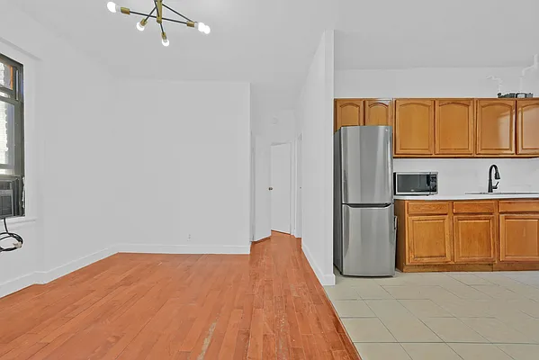 Rented by Compass | media 9