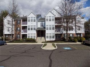 8 Kenwood Dr, Erial, NJ 08081