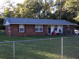 29 Kings Ln, Hazlehurst, GA 31539