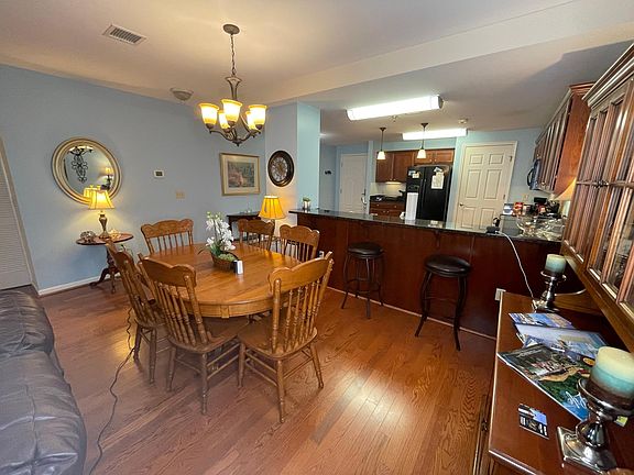 5th image of 1100 Celebration Ave Unit 301