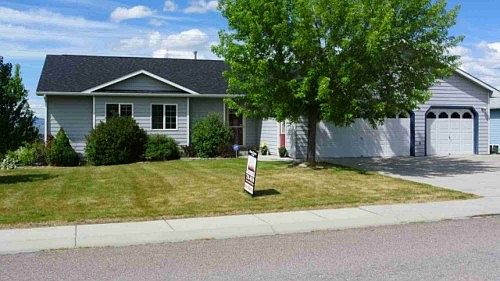 1st image of 4920 Christian Dr