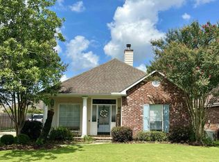 18262 Lake Myrtle Dr, Baton Rouge, LA 70817