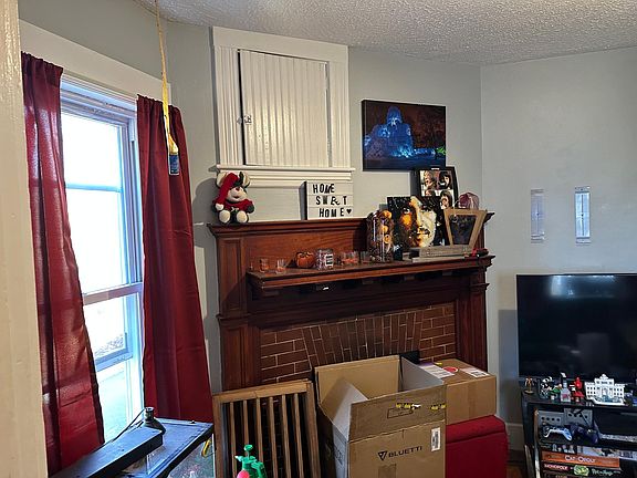 3rd image of 272 Pembroke St #E