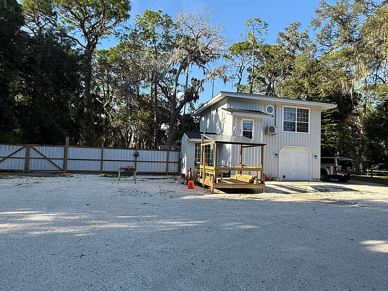 6209 Riverside Dr — Photo 49
