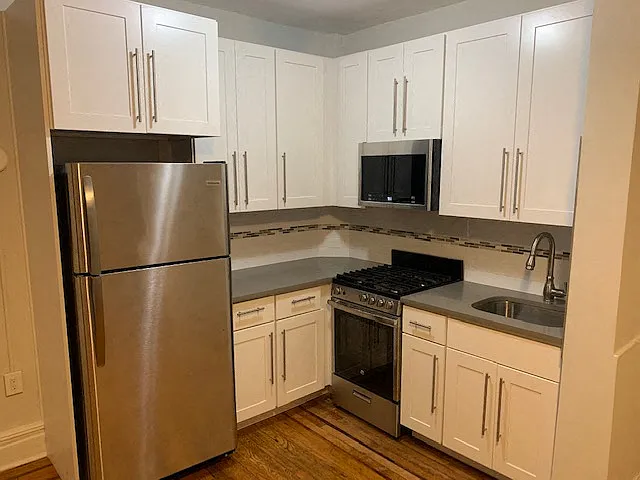 263 Franklin Ave Apartments — Photo 3