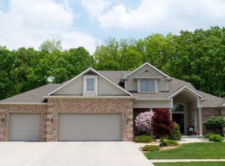 1508 Hammel Dr, Angola, IN 46703