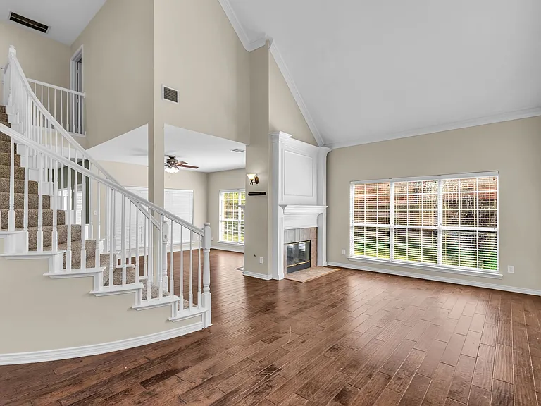 8613 Mill Creek Rd — Photo 4
