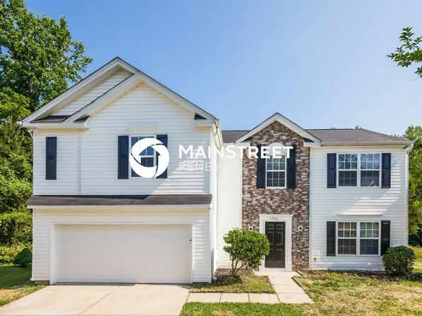 1906 Waters Trail Dr