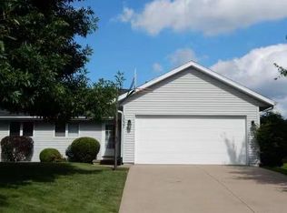 1037 22nd Ave, Coralville, IA 52241