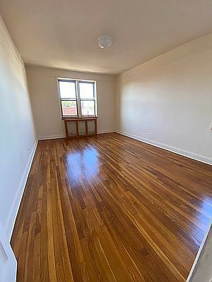 5th image of 41-72 Judge St #4C