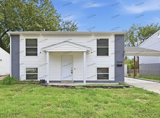 10344 Castle Dr, Saint Louis, MO 63136