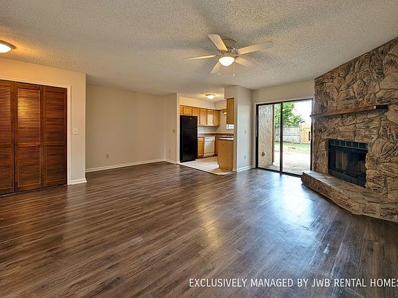 2nd image of 11605 Dunes Way Dr N
