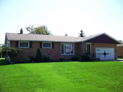 7085 Middlebrook Blvd, Middleburg Heights, OH, 44130