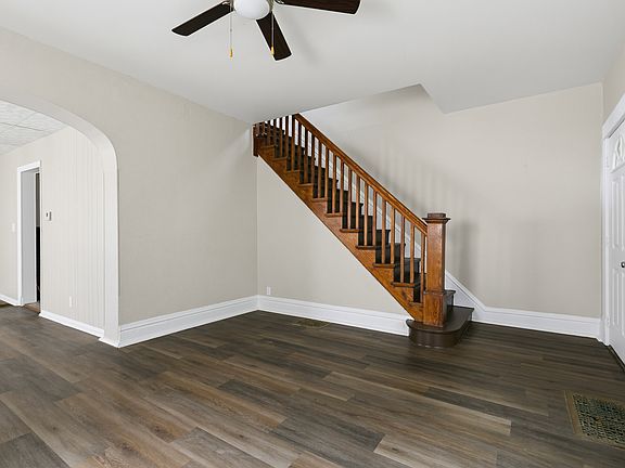 4th image of 719 3rd St