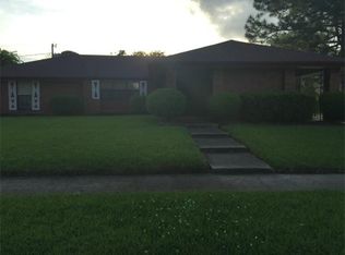 800 Lamar Ave, Gretna, LA 70056